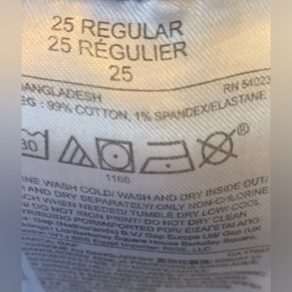 Gap 1969 Girlfriend Distressed Blue Jeans - Picture 6 of 9